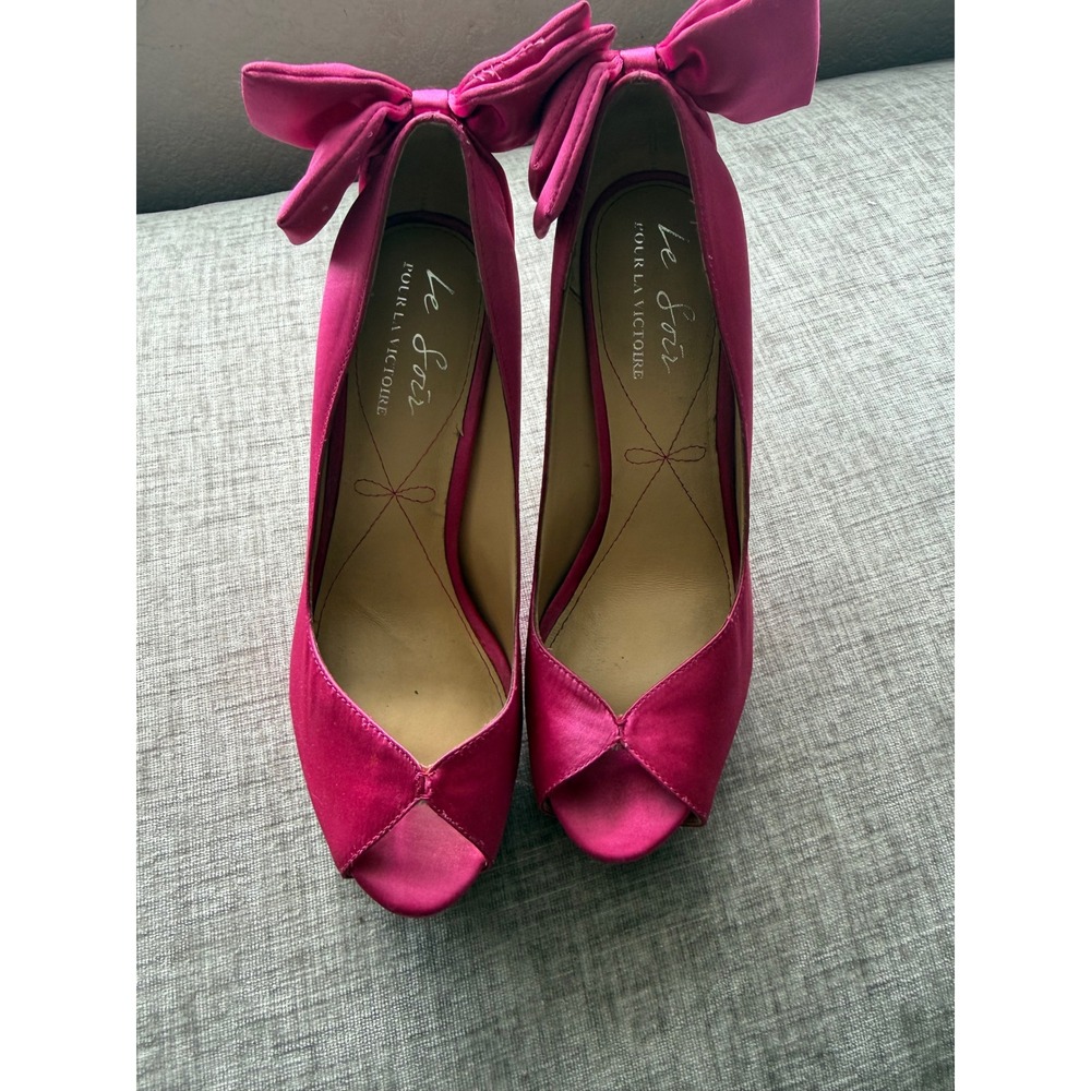 Le Soir Pour La Victoire Pink Satin Bow‎ Peep Toe Platform Pumps Heels Womens 6